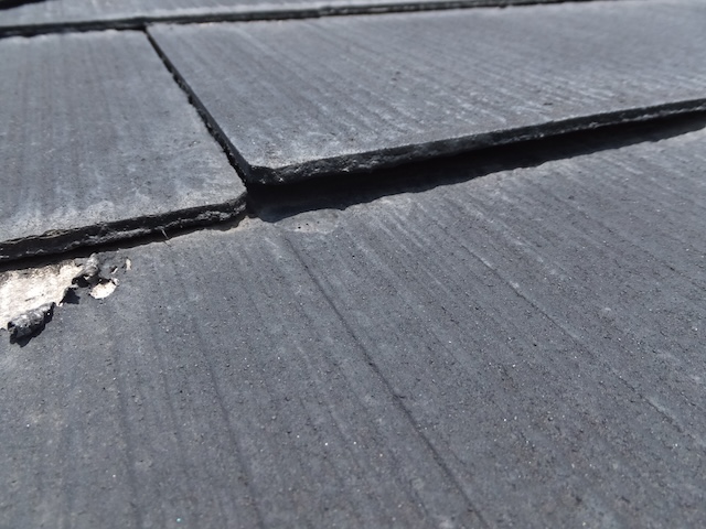 浮いたスレート